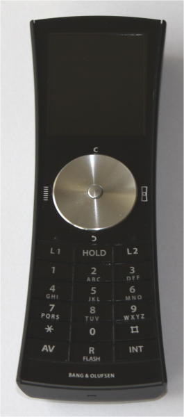 Beocom 5 mit Tischladestation